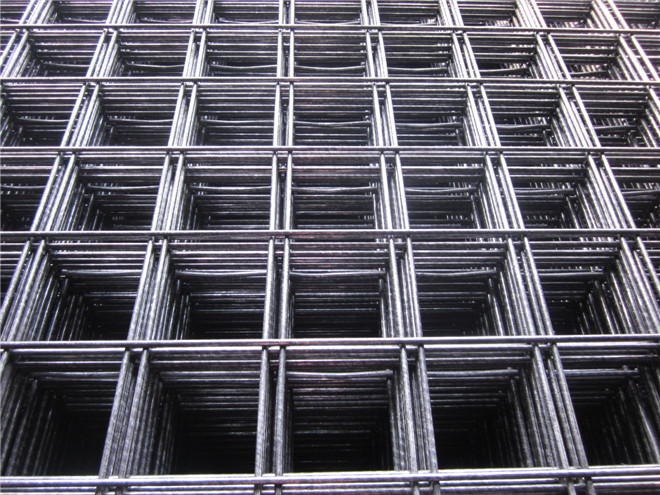 鋼筋平焊網(wǎng)有什么特點(diǎn)？